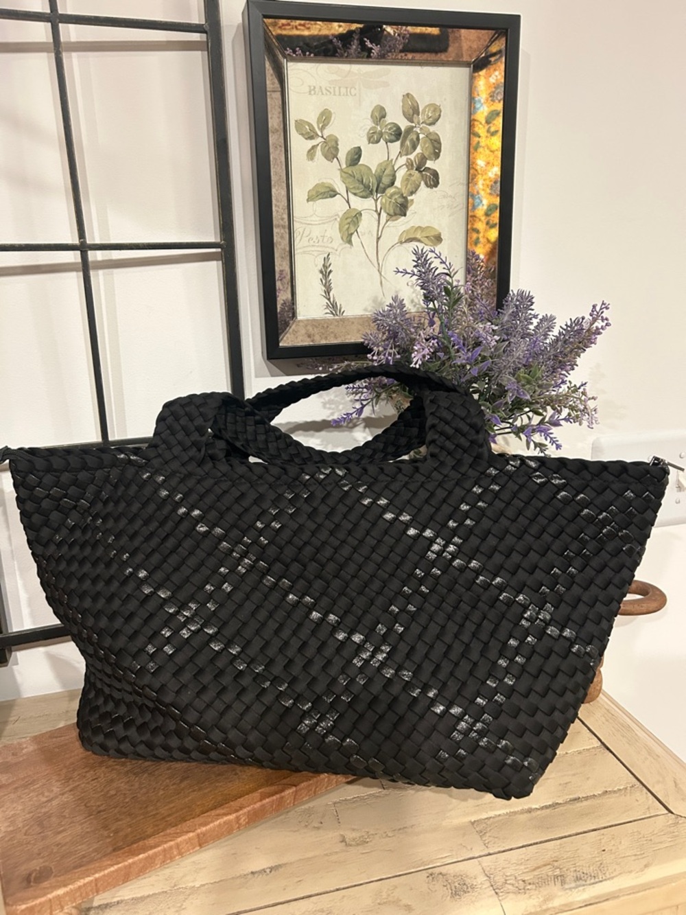 HAUTE SHORE Black Woven Tote with Shimmer Detail - Picture 9 of 9